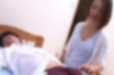 【体験談】「誰かが…俺のチンコ…舐めてる？」目を覚ますと母がいた・・・