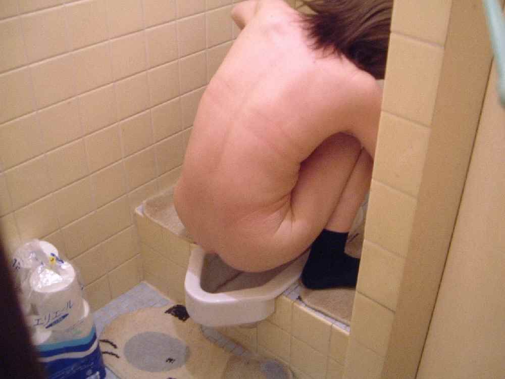 和式便所,素人,おしっこ,盗撮,エロ画像