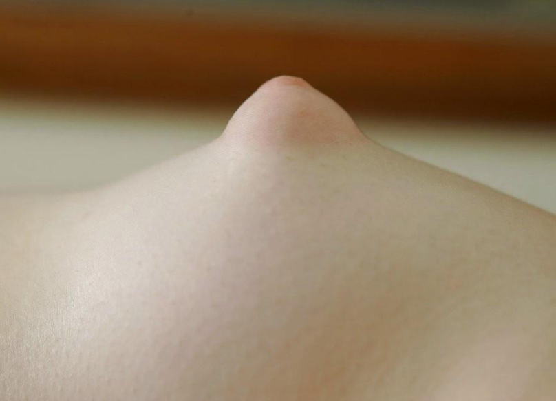 乳輪,プックリ,エロ画像