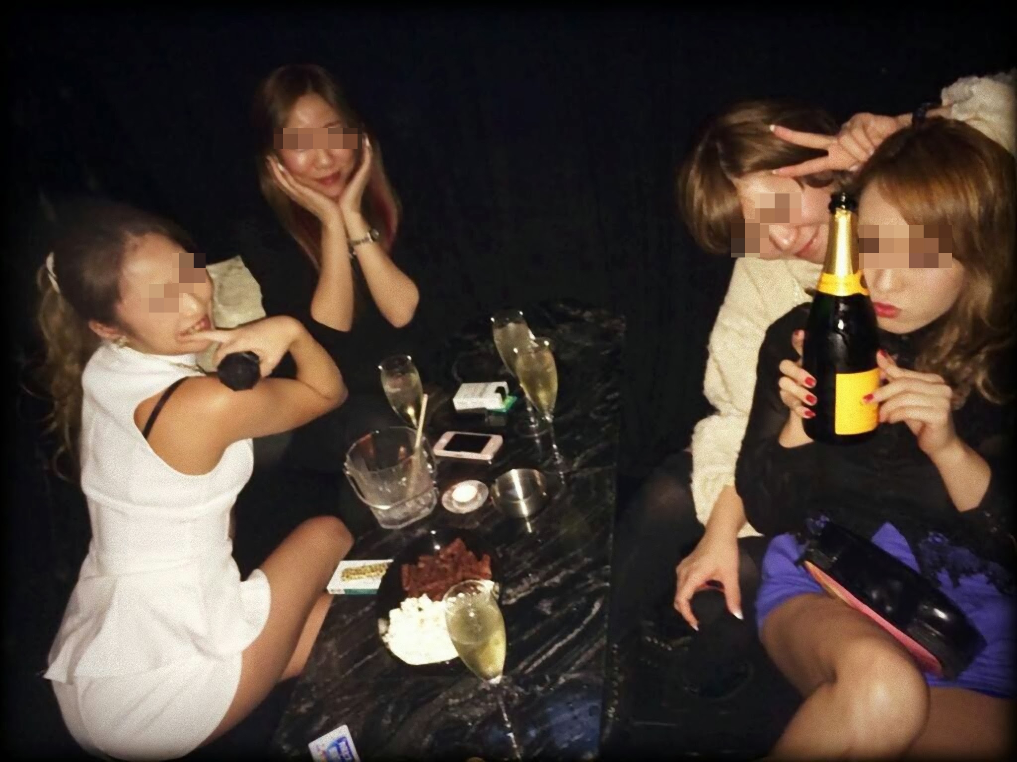 プライベート,投稿,女子会,お泊り会,悪ノリ,エロ画像【12】