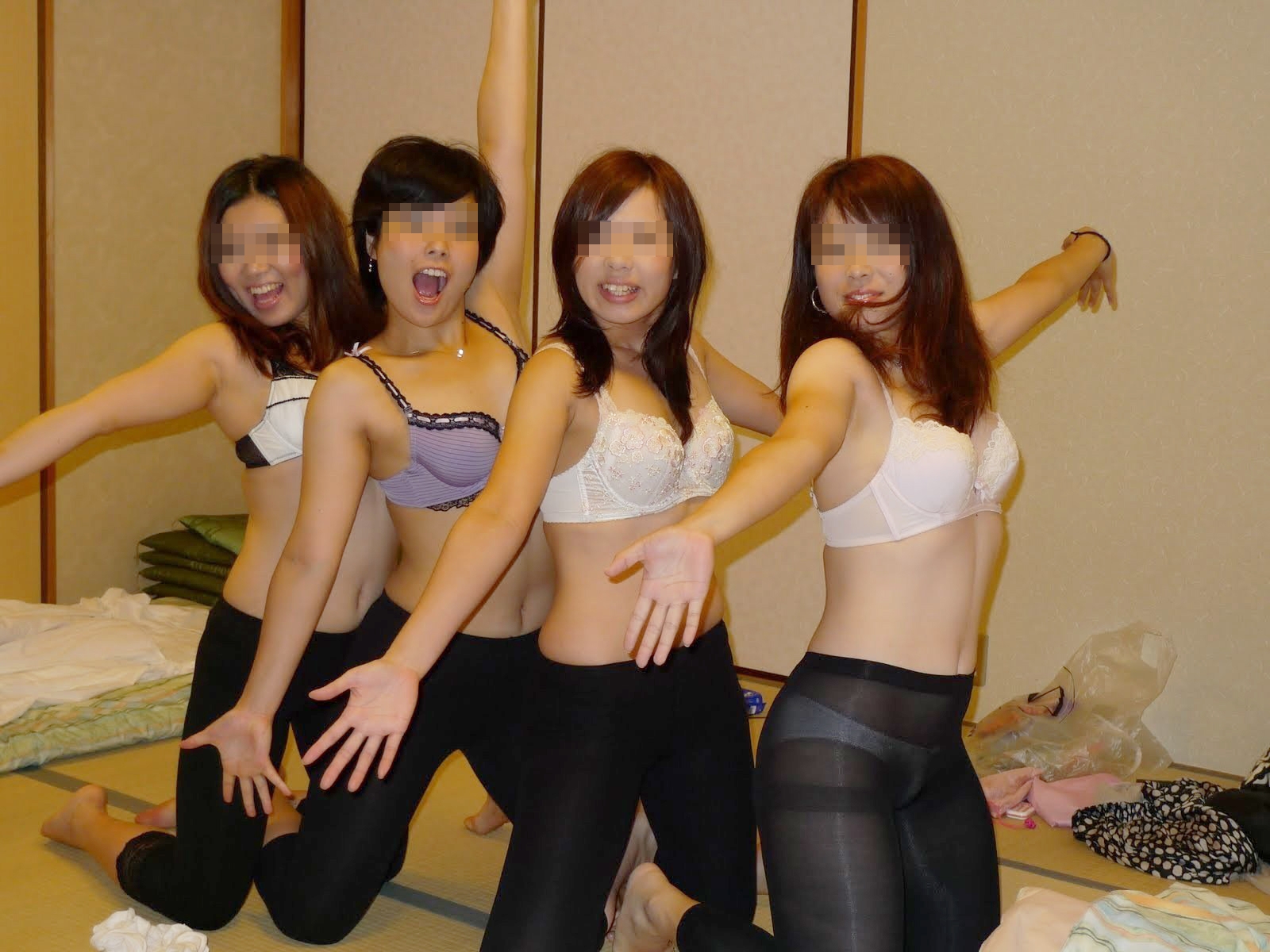 プライベート,投稿,女子会,お泊り会,悪ノリ,エロ画像【29】