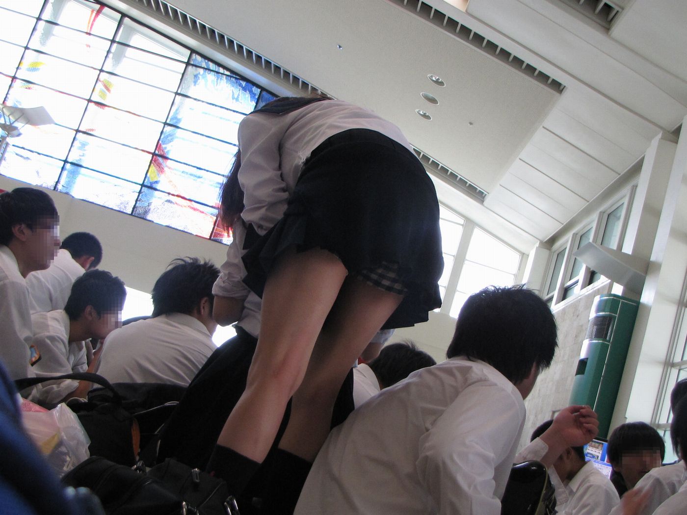 JK,おふざけ,女子高生,パンチラ,エロ画像【9】