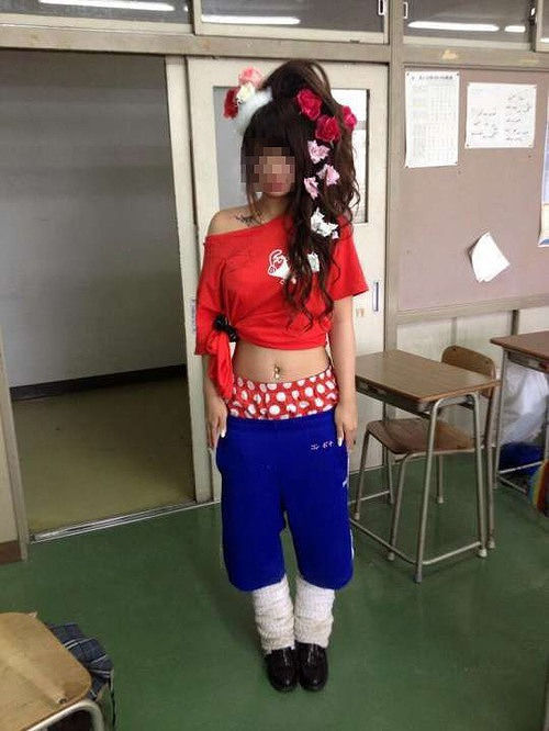 JK,おふざけ,女子高生,パンチラ,エロ画像【32】