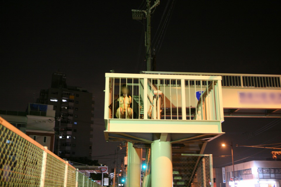 夜,野外露出,エロ画像