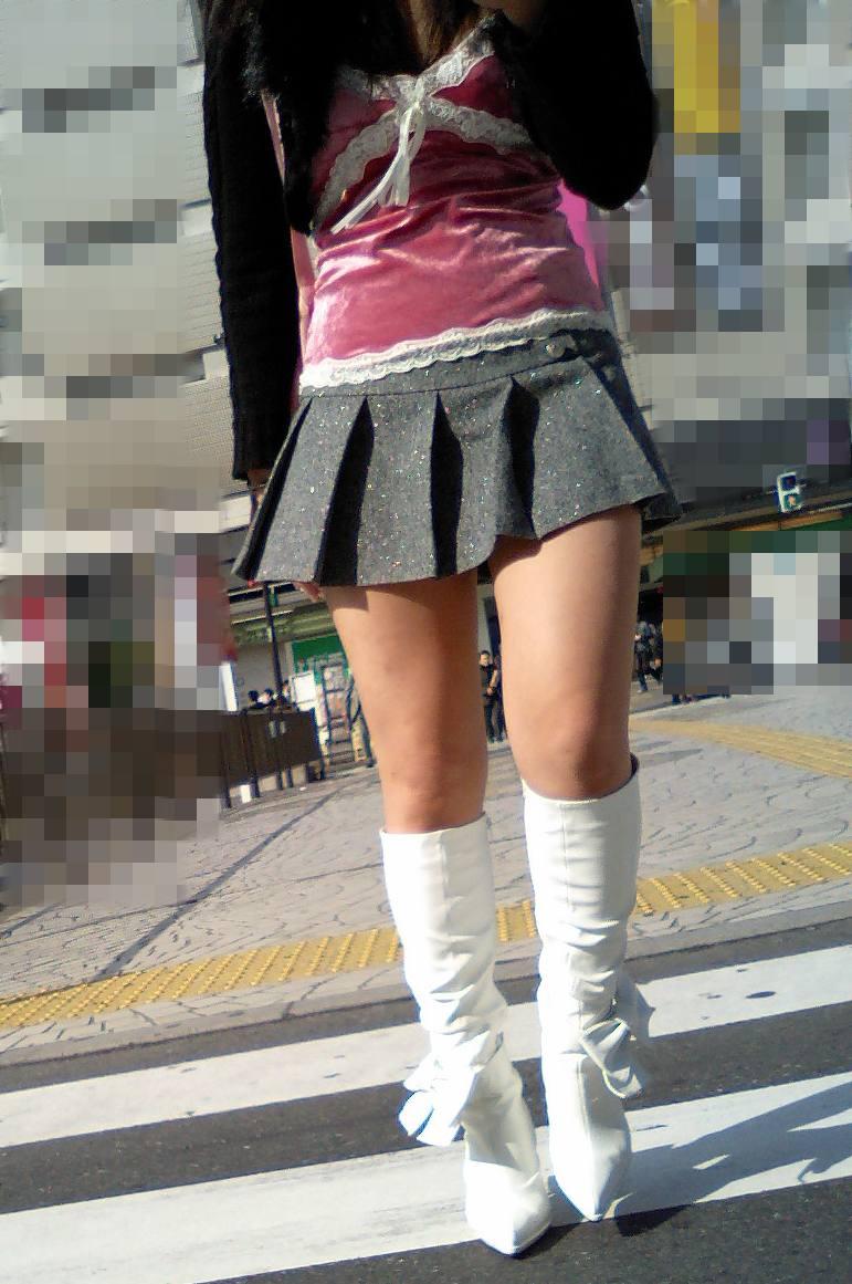 脚フェチ,ミニスカ,ロングブーツ,街撮り,素人,エロ画像【36】