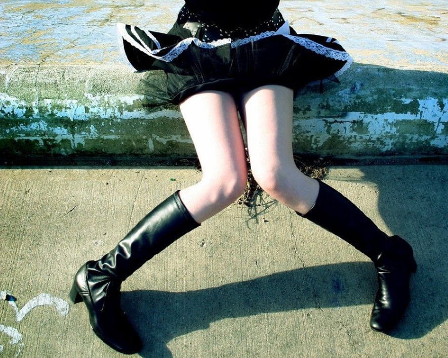 脚フェチ,ミニスカ,ロングブーツ,街撮り,素人,エロ画像【42】