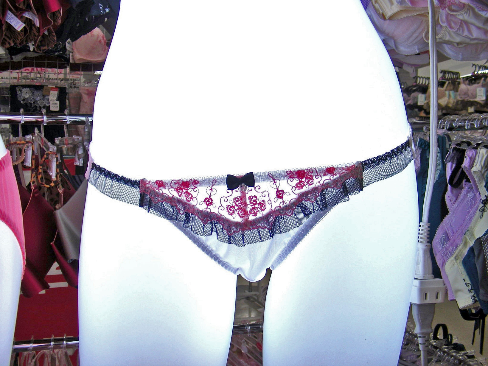 下着売り場,ブラジャー,パンティー,エロ画像