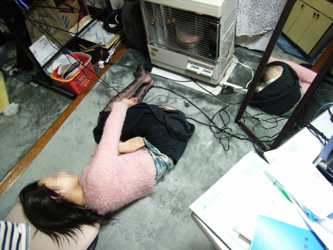 生活感のある素人の日常エロ画像