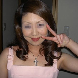 美魔女ホステスの生々しいセクースライフ画像 (*´Д`)ﾊｧﾊｧ が流出ｗｗｗｗｗｗｗｗｗｗｗｗ