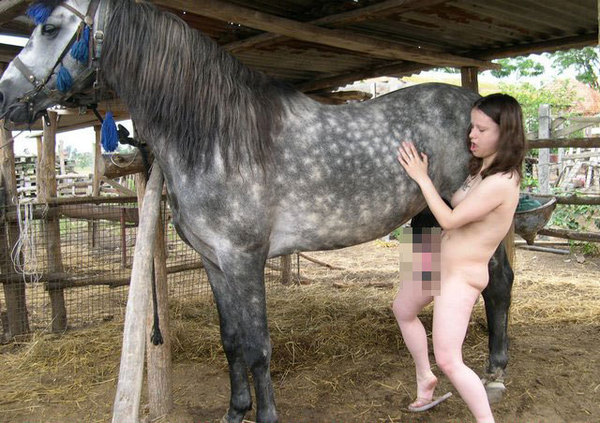 午年だから馬とヤッてるエロ画像をうｐ