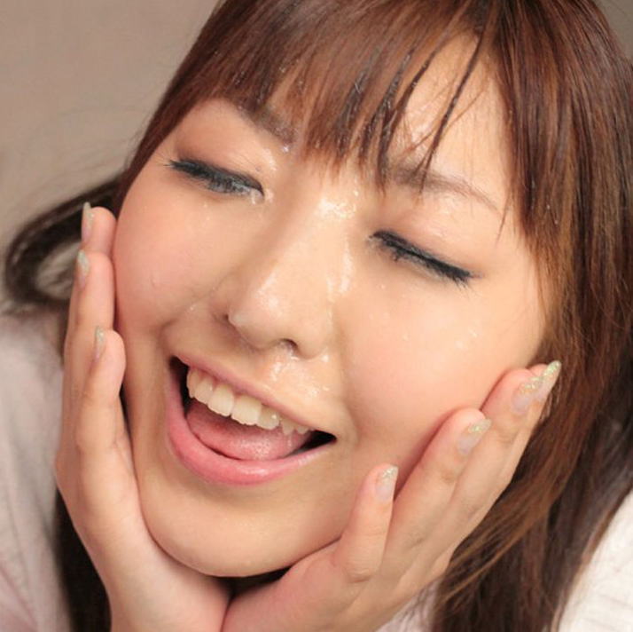 精子・愛！ザーメンぶっかけで幸せに浸る汚汁大好き女のエロ画像