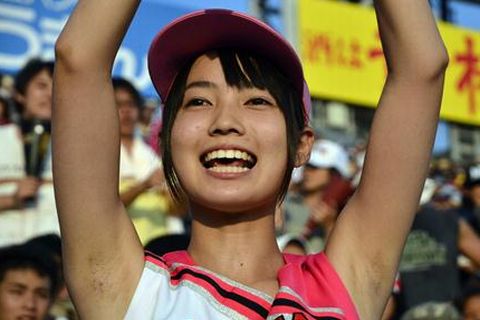 甲子園の女子高生チアガールがサンスポの写真ランキングを独占ｗｗｗｗｗｗｗｗ