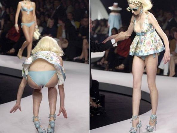 海外モデルのファッションショーずっこけハプニング！セレブのポロリ系お宝画像添え