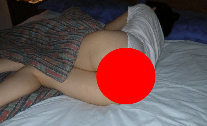 【画像あり】彼女がホテルで大量のウンコ漏らしたｗｗｗしかも寝ながらやシｗｗｗｗ