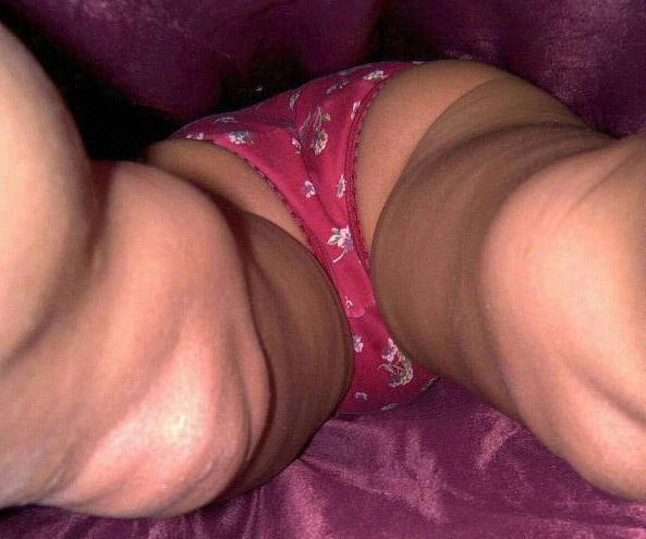 【熟女のパンツ】間違っておばさんのスカートの中にカメラ突っ込んだｗｗｗｗｗ