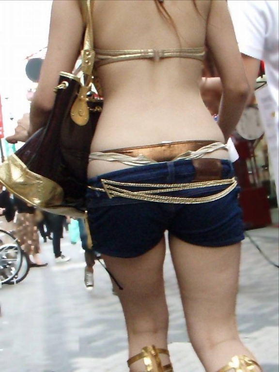 ショートパンツがホットな件!街で見かけるお尻が今の時期ホントにヤバイ…【11】