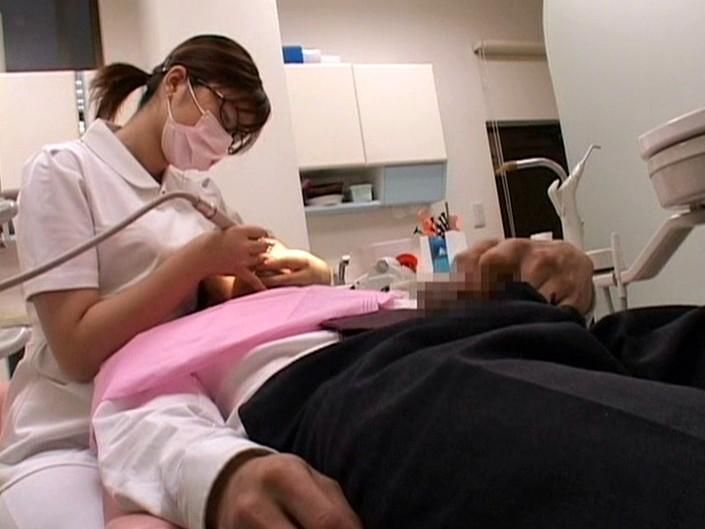歯医者で治療中に妄想(盗撮と企画)!勃つか笑うかの2択しかないwwww【ショッキング画像.25】